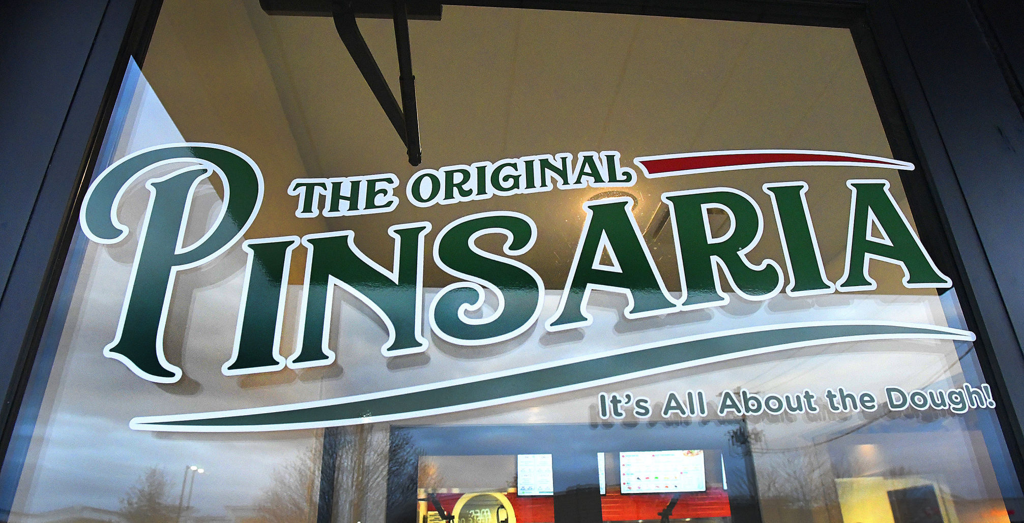The Original Pinsaria Sign
